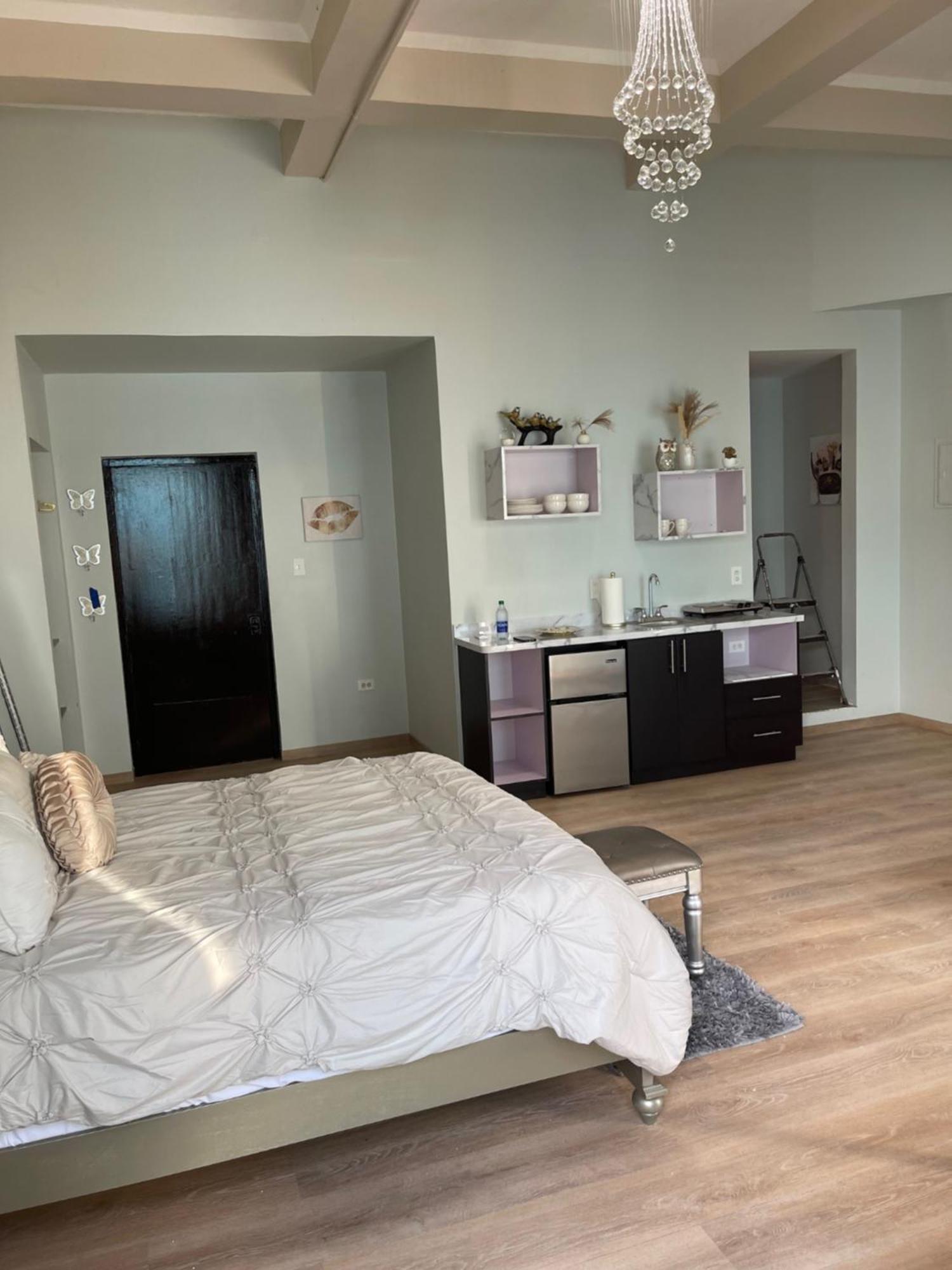 The Balconies Studio, The Marilyn Suite & The Crystal Apartment At Casa Of Essence In Old סן חואן מראה חיצוני תמונה